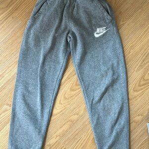 Nike Kids Heather Gray Sweatpants
